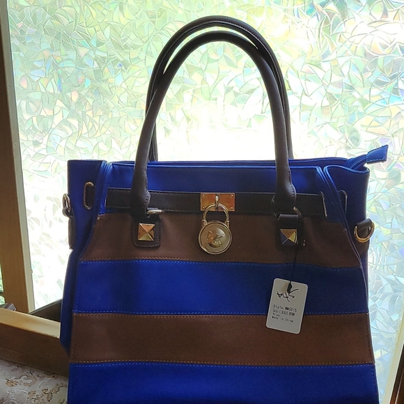 Michael Kors bag - Picture 2 of 8